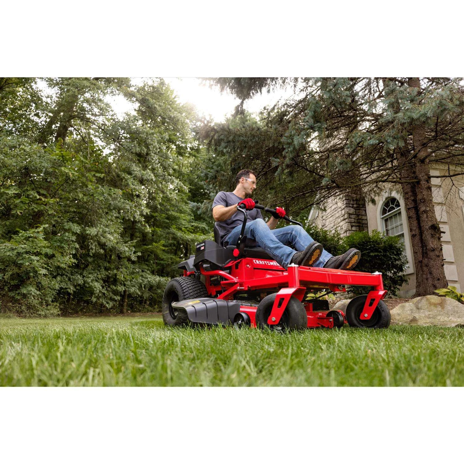 Craftsman CMXGNAM211704 54 In. Hydrostatic Gas Zero Turn Riding Mower - Image 7