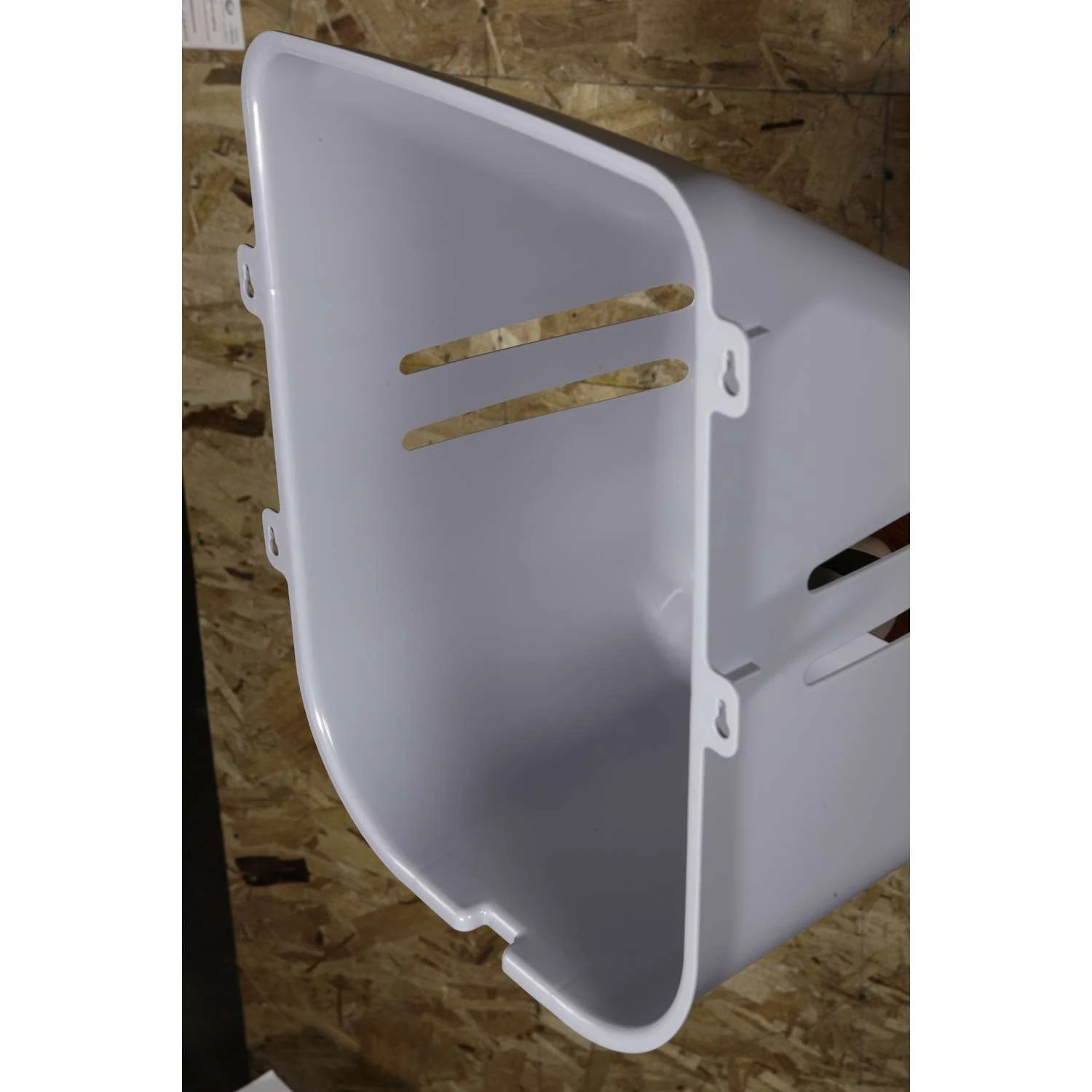 Little Giant 3 Gal Plastic Nesting Box - Image 5