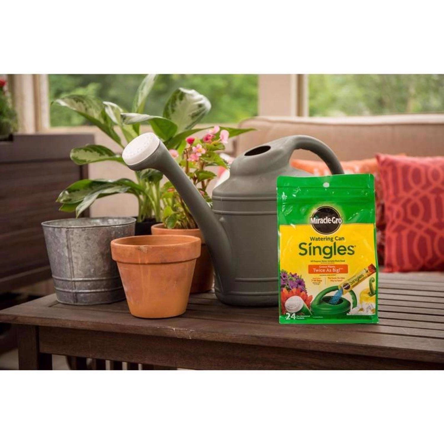Miracle-Gro Watering Can Singles Powder All Purpose Plant Food 24 Pk - Image 2