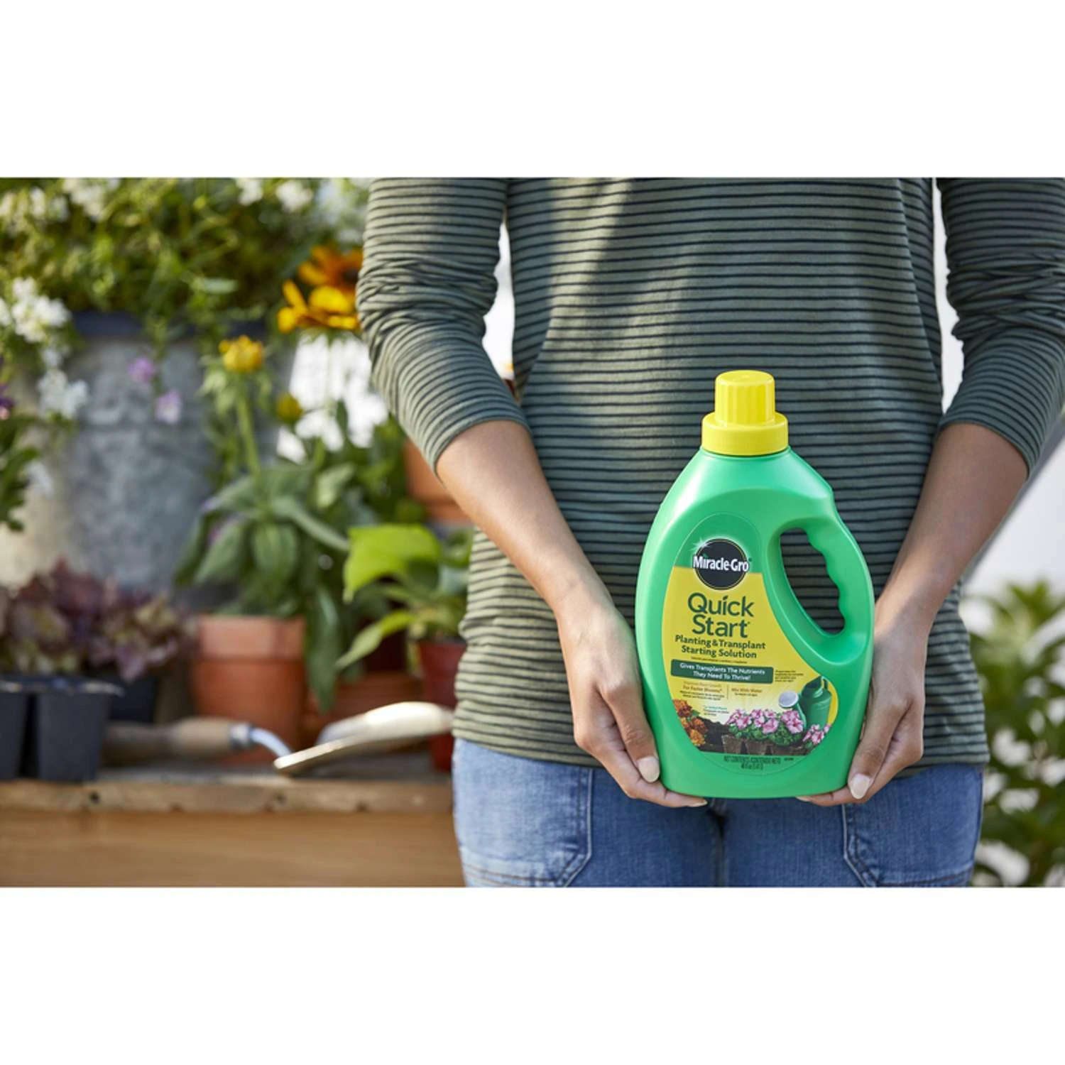 Miracle-Gro Quick Start Liquid Root Feeder 48 Oz - Image 2